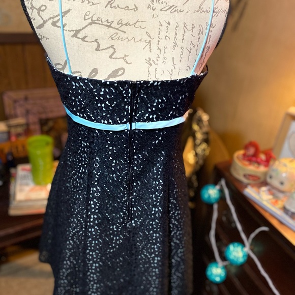 BETSY & ADAM dress in new condition - Picture 5 of 9